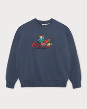 Load image into Gallery viewer, L&amp;L - Långstrump Picnic – &#39;86 Crew Sweater navy
