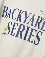 Load image into Gallery viewer, L&amp;L – Snoopy Backyard Series – &#39;96 Box Sweater gray
