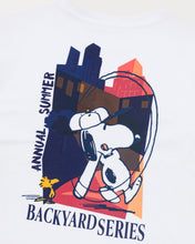 Load image into Gallery viewer, L&amp;L – Snoopy Backyard Series – &#39;94 Campus T-Shirt white
