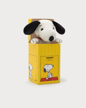 Load image into Gallery viewer, TPG – BON TON TOYS x Snoopy Quilted Jersey Cream – Plush Toy
