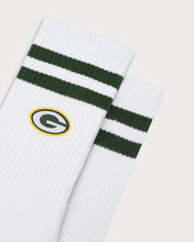 Load image into Gallery viewer, L&amp;L – NFL Classics Packers Stripes – ’90 Sport Socks white
