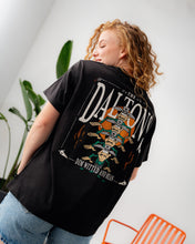 Lade das Bild in den Galerie-Viewer, L&amp;L – The Daltons Showdown – &#39;89 Band T-Shirt gray
