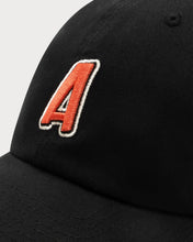 Lade das Bild in den Galerie-Viewer, L&amp;L – Astérix Monogram – &#39;09 Polo Cap black

