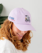 Lade das Bild in den Galerie-Viewer, L&amp;L – Snoopy City Cruises – &#39;09 Polo Cap purple Size: One Size
