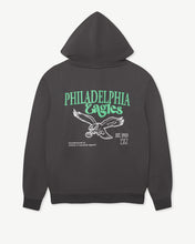 Load image into Gallery viewer, L&amp;L – NFL Classics Eagles – &#39;76 Boxer Hoodie black
