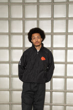 Load image into Gallery viewer, L&amp;L – NFL 23 Series Chiefs Logo – &#39;94 Sport Jacket black
