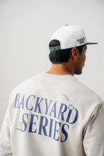 Load image into Gallery viewer, L&amp;L – Snoopy Backyard Series – &#39;96 Box Sweater gray
