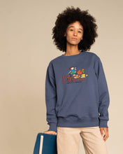 Load image into Gallery viewer, L&amp;L - Långstrump Picnic – &#39;86 Crew Sweater navy
